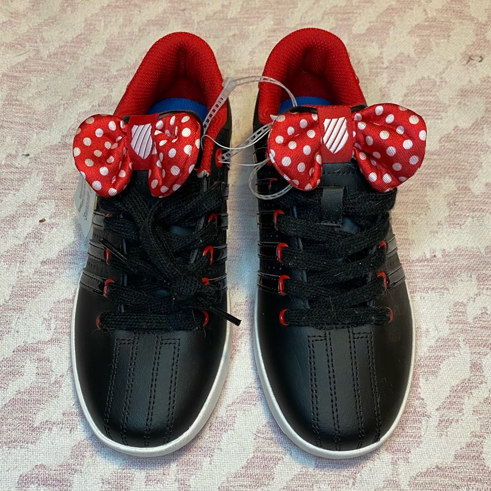 K SWISS SIZE 3 MINNIE MOUSE GIRLS SNEAKERS